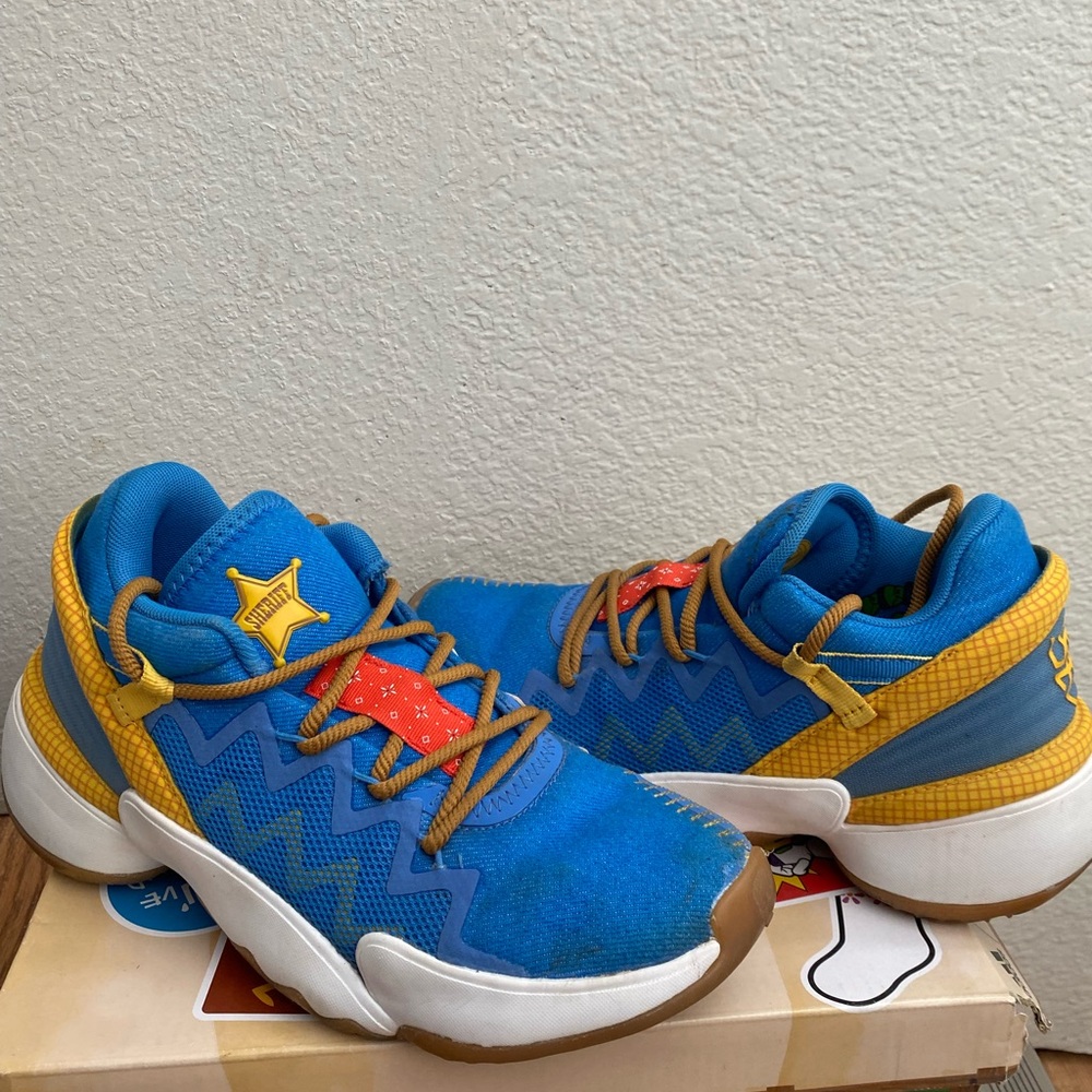 Gently Worn Big Boy Size 4 Addidas Toy Story x D.O.N. Issue #2 J 'Woody' FX1595